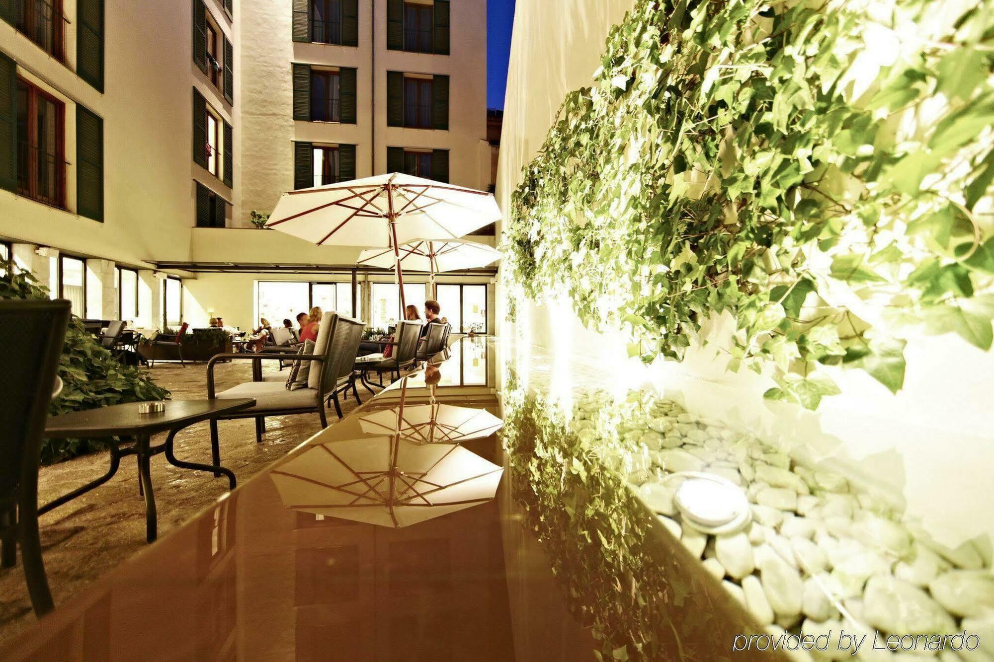 Petit Palace Hotel Tres Palma Kültér fotó